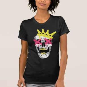 Camiseta Calavera Regia: Arte Coronado con Ojos X Rosados