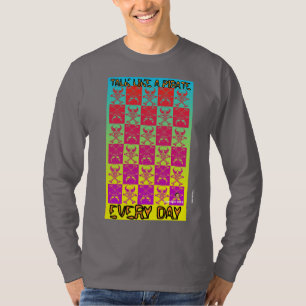 CAMISETA CALAVERAS Y HUESOS CRUZADOS ARCOÍRIS COMBINADOS