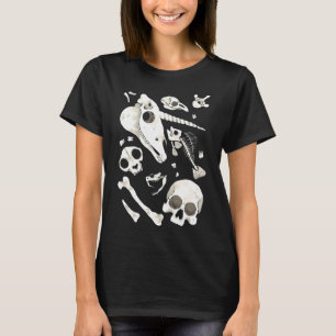 Camiseta calaveras y huesos negros - Wunderkammer