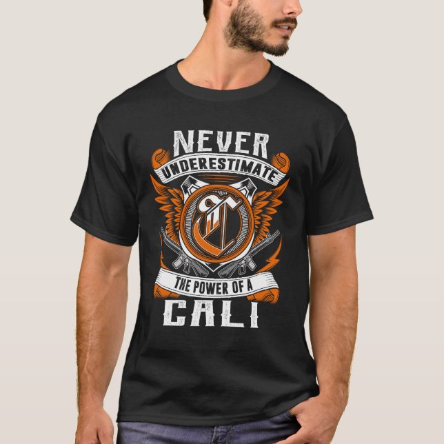 Camiseta Cali - Nunca Subestimes Personalizado (Anverso)