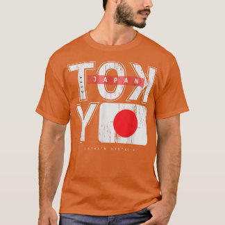 Camiseta Calles de Tokio, escena nocturna japonesa con luce