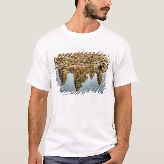 Camiseta Camboya, Angkor Wat. Reflejo del templo (Anverso)