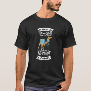 Camiseta Camello Siempre Sea Tu Mismo Camello Árabe Vino