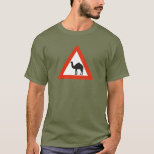 Camiseta Camellos de la precaución, señal de tráfico,