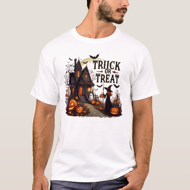 Camiseta Camino de casa embrujado lleno de calabazas y fant (Anverso)