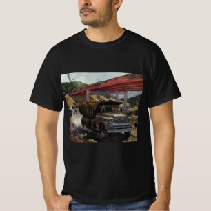 Camiseta Camión de volteo comercial antiguo en un sitio de 