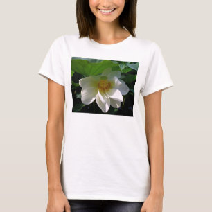 Camiseta Camisas para mujeres con delicada flor blanco Lotu