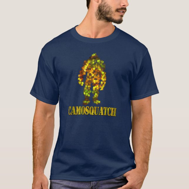 Camiseta CamoSquatch: Bobo nunca encontrará un pie grande (Anverso)