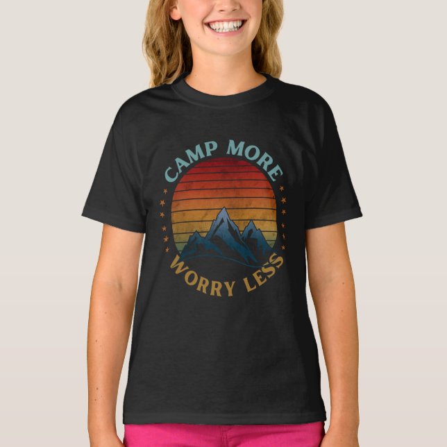Camiseta CAMP MÁS PREOCÚPATE MENOS (Anverso)