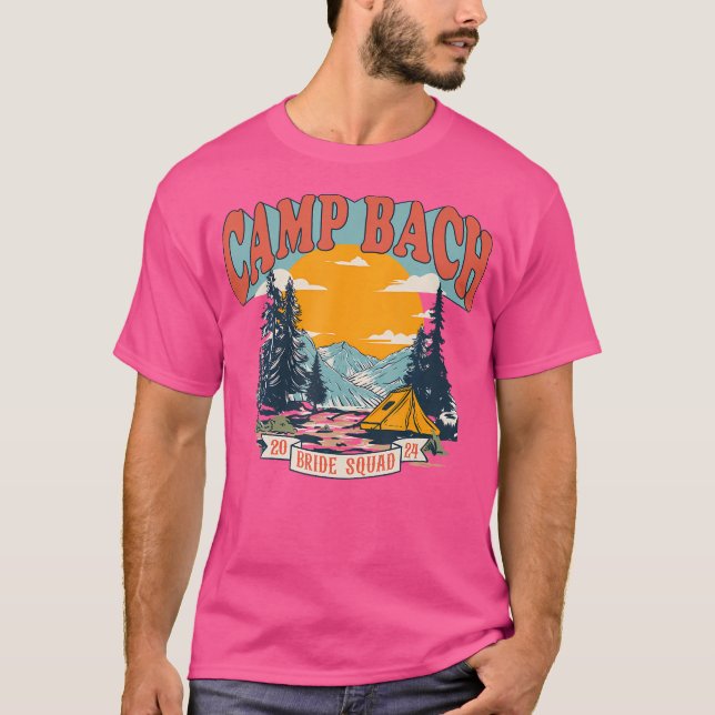 Camiseta Campamento Bach Bride Squad 2024 Camping Retro Des (Anverso)