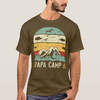 Camiseta Campamento de árboles de montaña Feliz día de camp
