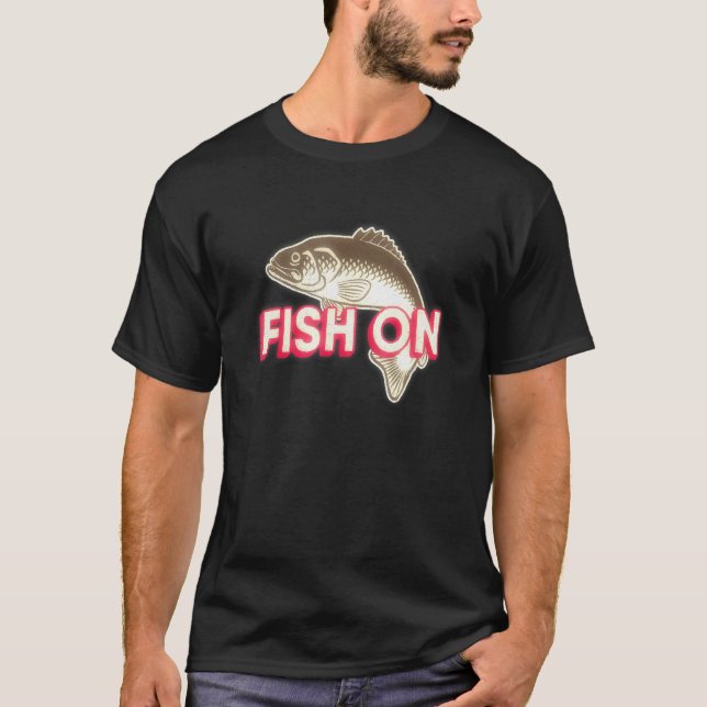 Camiseta Campamento de Pesca Vintage Fish On (Anverso)