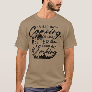Camiseta campamento él es el mejor retro