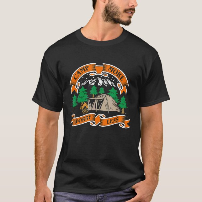 Camiseta Campamento Más Preocupante Menos Camping Para Los  (Anverso)