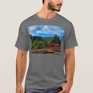 Camiseta Campamento y árboles grandes