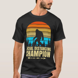 Camiseta Campeón del distanciamiento social Funny Bigfoot