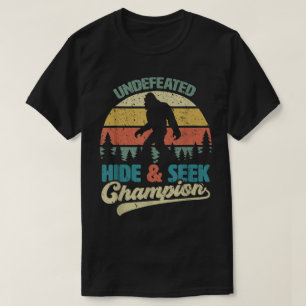 Camiseta Campeón invicto de escondite Bigfoot