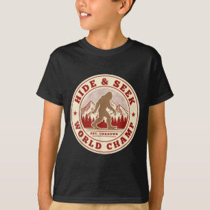 Camiseta campeón mundial de sasquatch escondite y búsqueda