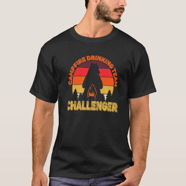 Camiseta Campers Campfire Drinking Team Challenger Camping  (Anverso)