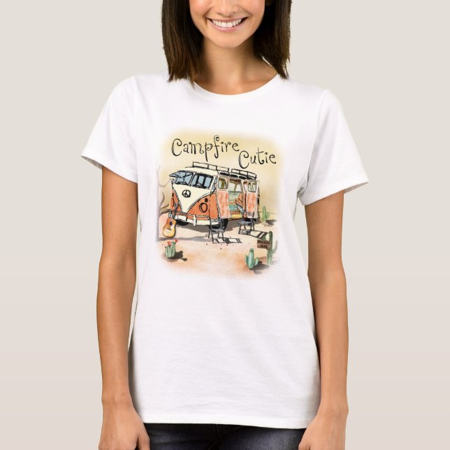 Camiseta Campfire Cutie Vintage Camping (Anverso)