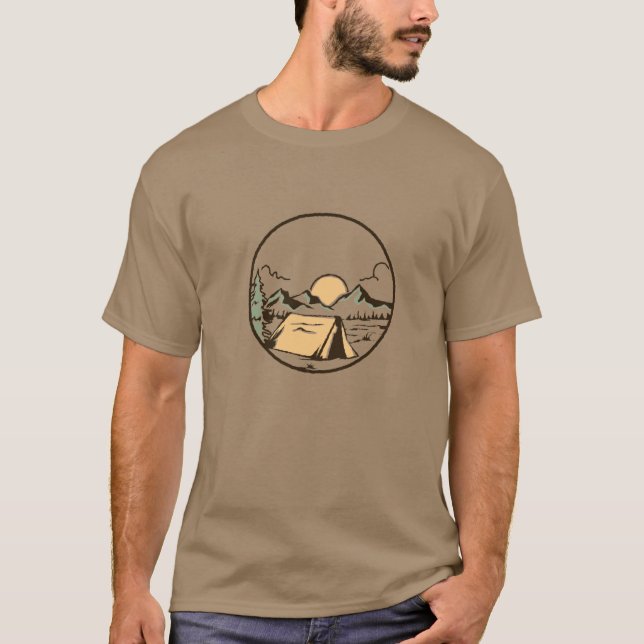 Camiseta Camping Adventure Mountain T-Shirt | Retro Nature (Anverso)