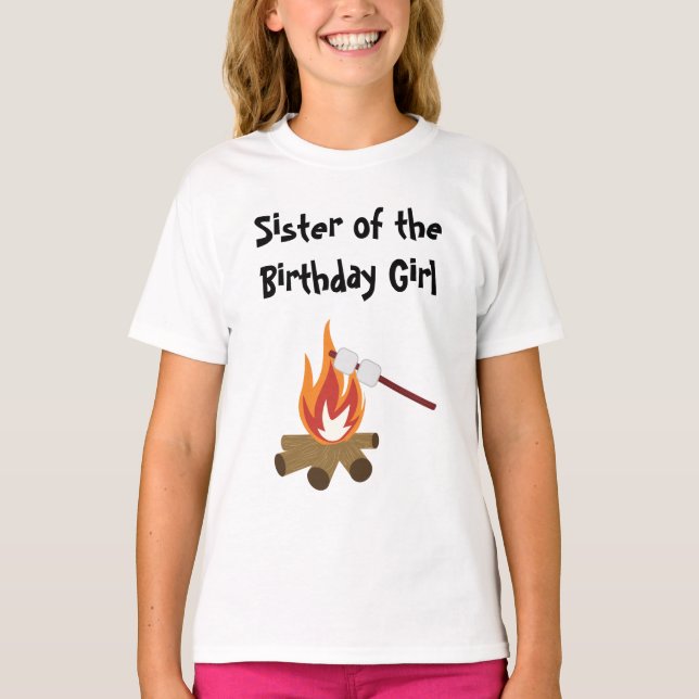 Camiseta Camping Cumpleaños Hermana T-Shirt (Anverso)