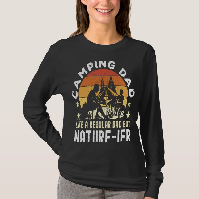Camiseta Camping Dad Like a un papá común pero el campament (Anverso)