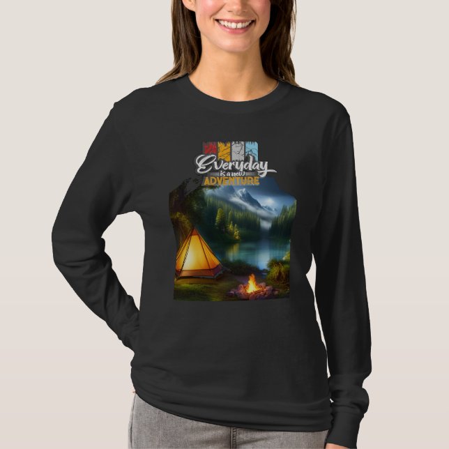 Camiseta Camping de Aventuras Bosquejos (Anverso)