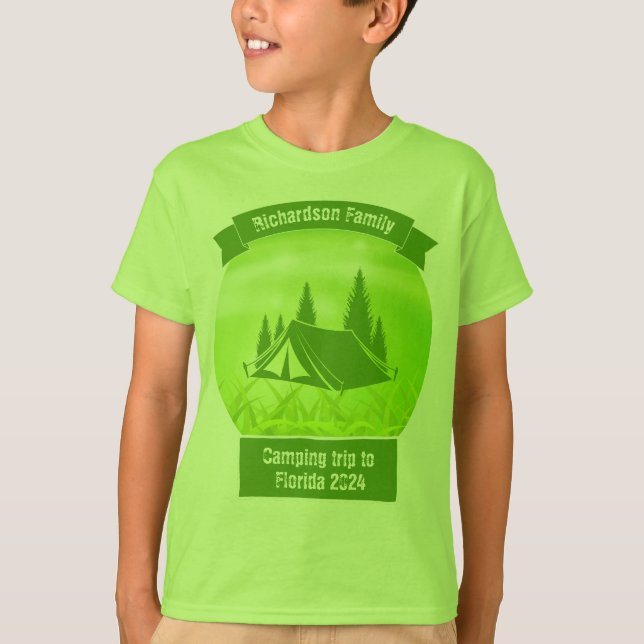 Camiseta camping de carpas verdes a juego de la familia de  (Anverso)