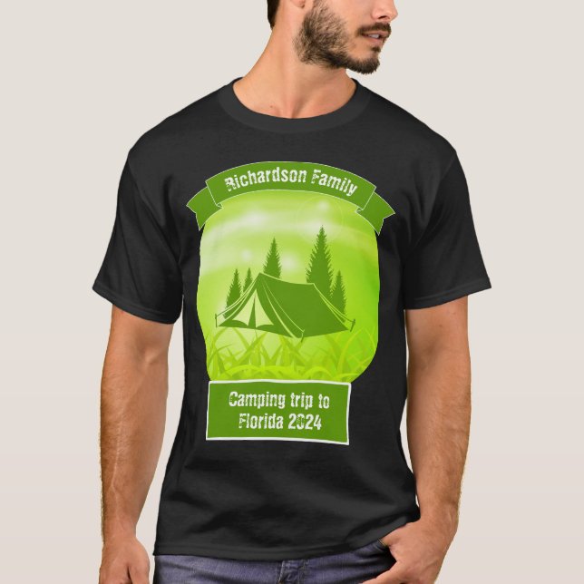 Camiseta camping de carpas verdes a juego de la familia de  (Anverso)