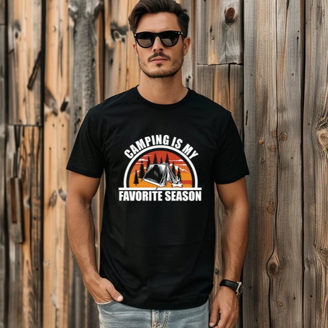 Camiseta Camping es mi lema favorito de temporada de camper (Subido por el creador)