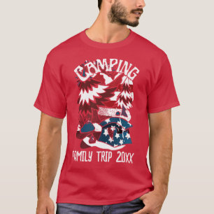 Camiseta Camping Patriótico Family Trip Year T-Shirt