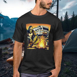 Camiseta Camping Retro RV Sasquatch