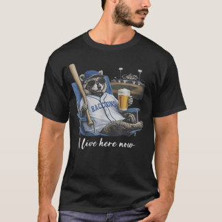 Camiseta Campo de béisbol de cerveza de mapache divertido v