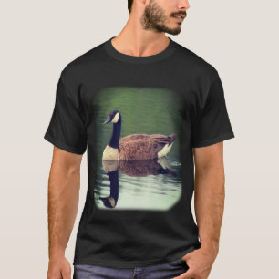 Camiseta Canadá: Naturaleza de las reflexiones de los ganso