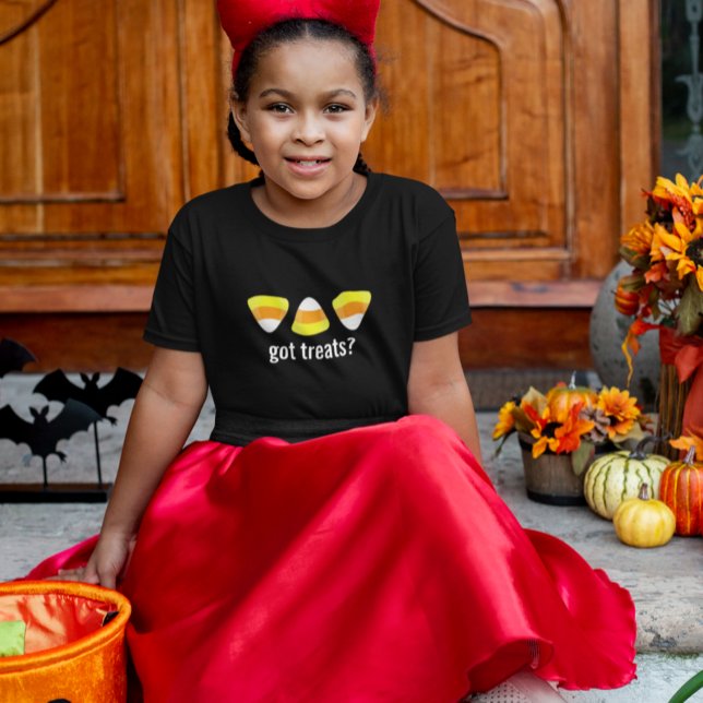 Camiseta ¿Candy Corn Recibió Tratamientos? Truco o truco de (Subido por el creador)
