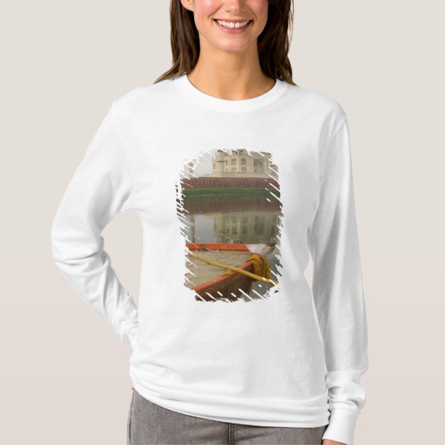 Camiseta Canoa en el agua con Taj Mahal, Agra, India (Anverso)