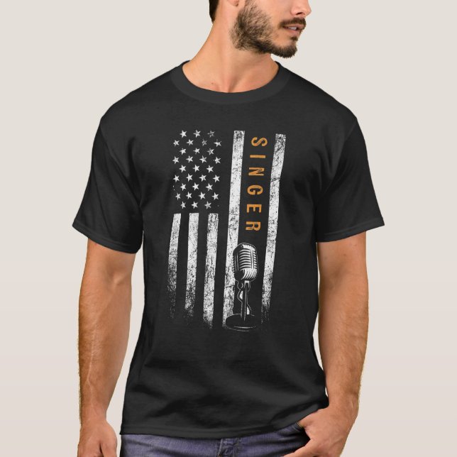 Camiseta Cantante de Bandera Americana (Anverso)