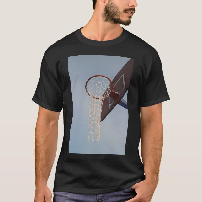 Camiseta Canto De Baloncesto De Bajo Ángulo De Vista (Anverso)