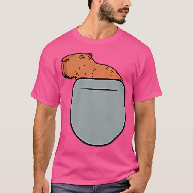 Camiseta Capibara En Su Capibara De Bolsillo (Anverso)