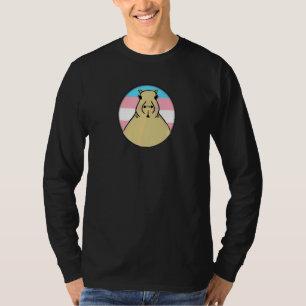 Camiseta Capibara LGBTQIA+ en círculo de arcoíris de orgull