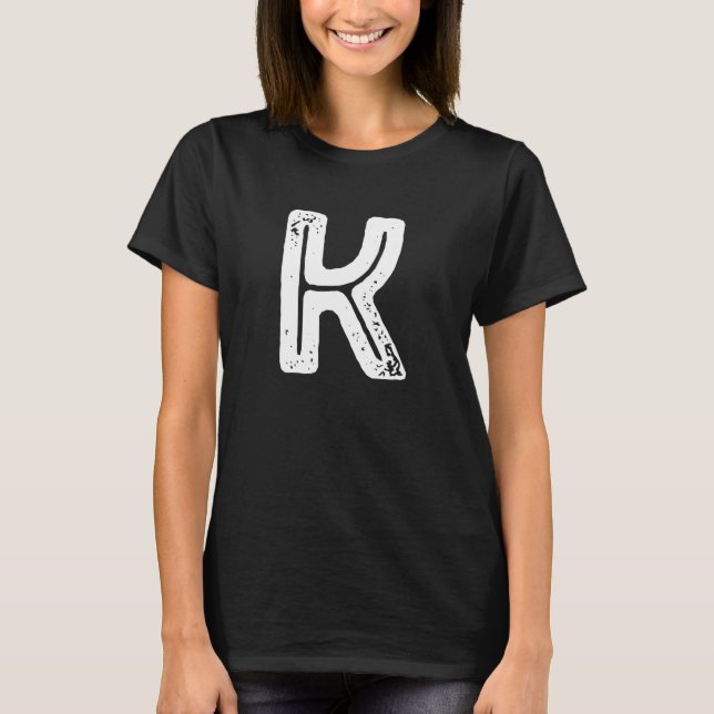 Camiseta Capital Letter K Monogram Rust Font Initial Alphab (Anverso)