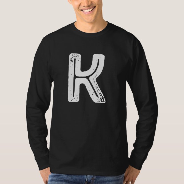 Camiseta Capital Letter K Monogram Rust Font Initial Alphab (Anverso)