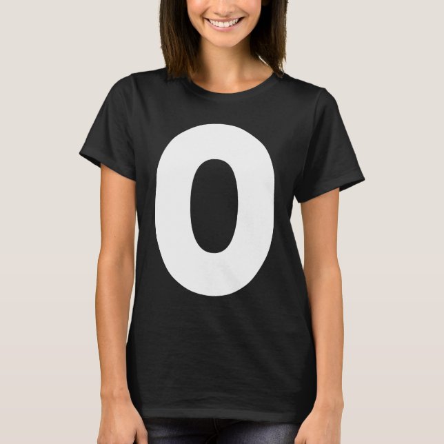 Camiseta Capital O Bold Alphabet Letter Monogram Uppercase  (Anverso)