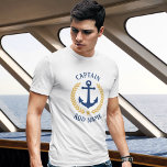 Camiseta Capitán Su Nombre De Barco Anchor Laurel De Oro Bl<br><div class="desc">Un personalizado diseñó ancla náutica,  hojas de laurel de estilo dorado y una estrella dorada con rango de capitán u otro título y Su nombre personalizado o nombre de barco en una camiseta blanca. Hace un gran regalo.</div>