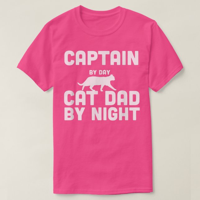 Camiseta Captain By Day Cat Dad By Night T-Shirt (Diseño del anverso)