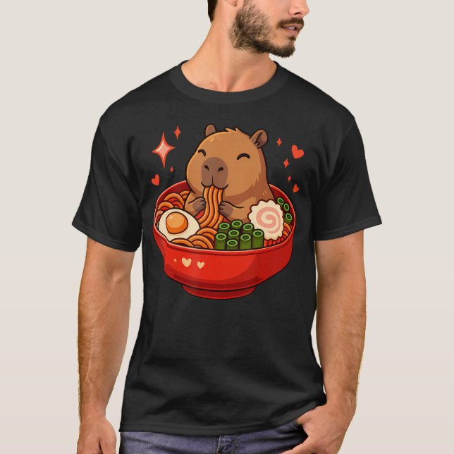 Camiseta Capybara Con Fideos Ramen Kawaii (Anverso)
