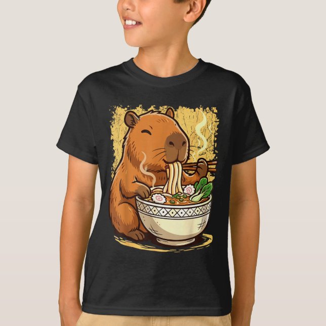 Camiseta Capybara Eating Ramen Noodles  (Anverso)