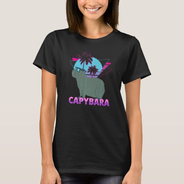 Camiseta Capybara Retro Capy Retro 80s Synthwave (Anverso)