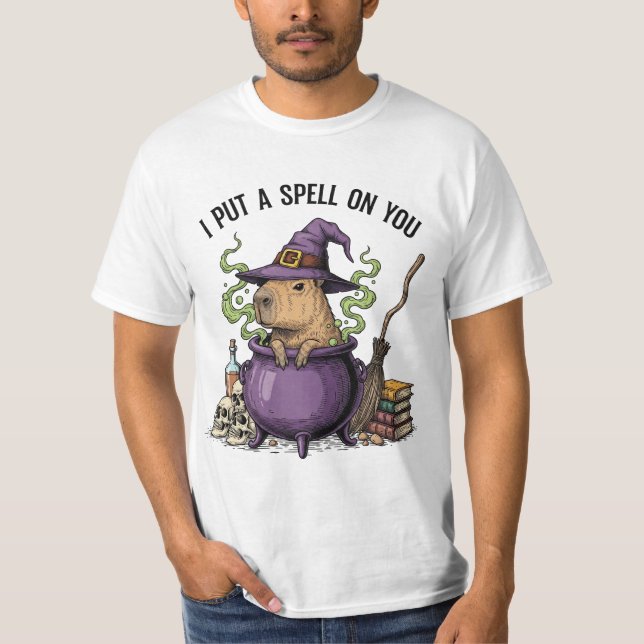 Camiseta Capybara Witch Cauldron - Graciosa magia de Hallow (Anverso)